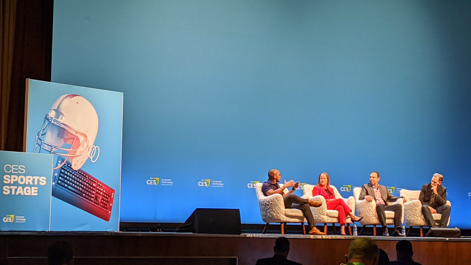 ces-sports-stage-v3.jpg